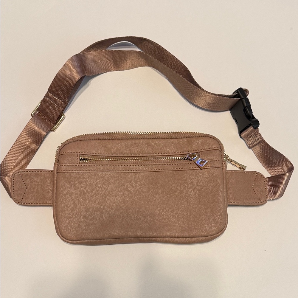 Fanny / Waist / Crossbody / Belt Bag